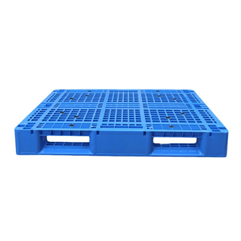 Grande palette en plastique