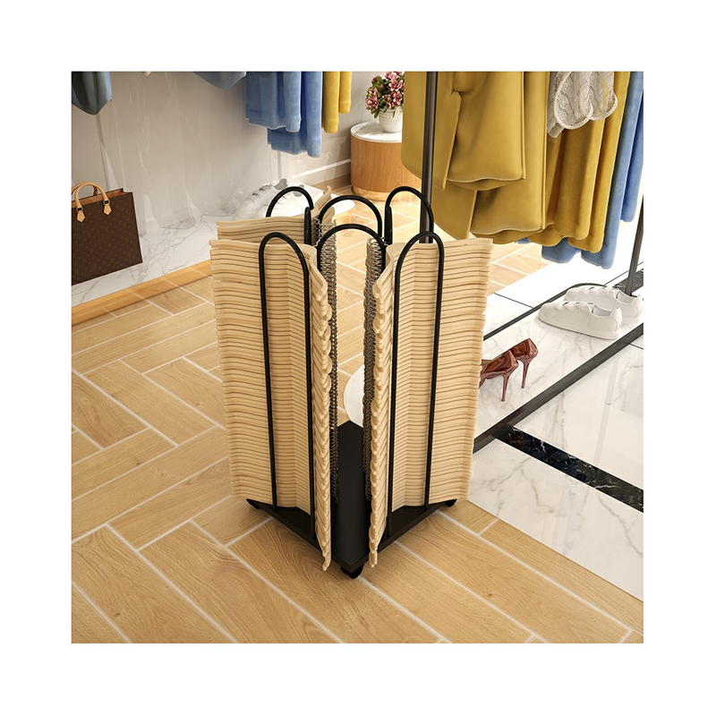 Rack pour les cintres