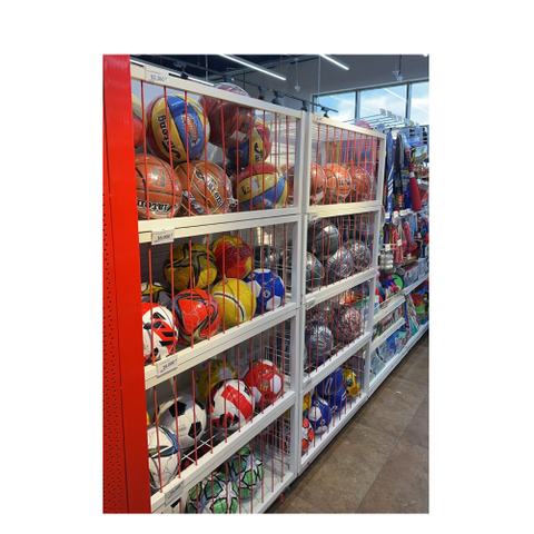 Afficher la cage pour la balle en magasin