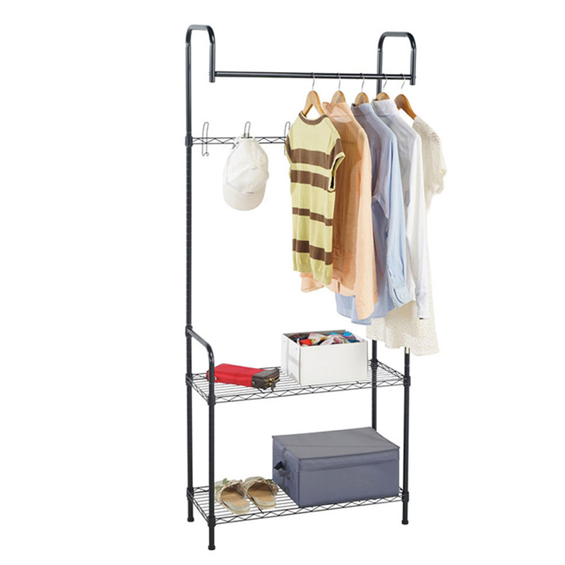 Rack de vêtements en fil avec roulettes