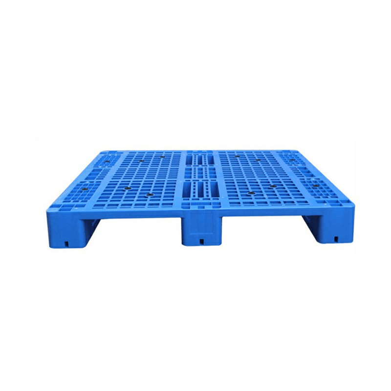 Grande palette en plastique