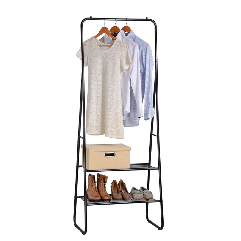 Rack de vêtements en fil avec roulettes